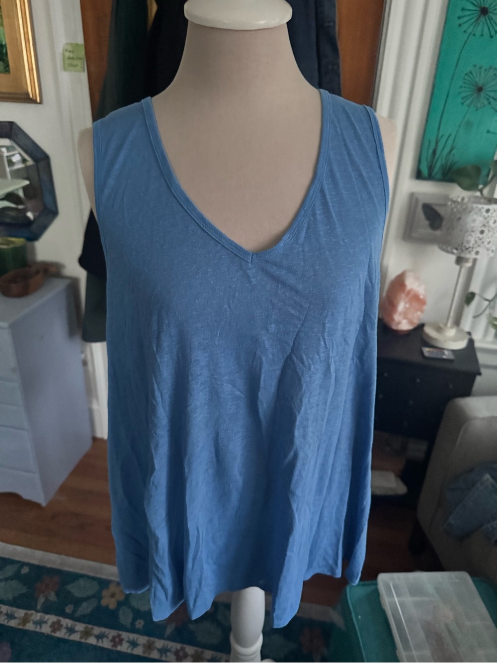 GAP Blue V-Neck Sleeveless Women's Top L Linen Shirt VGUC Summer Flowy